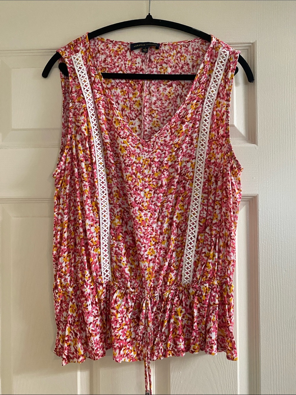 Adrienne Vittadini Pink Multi-Print Lace-Trim V-Neck Camisole